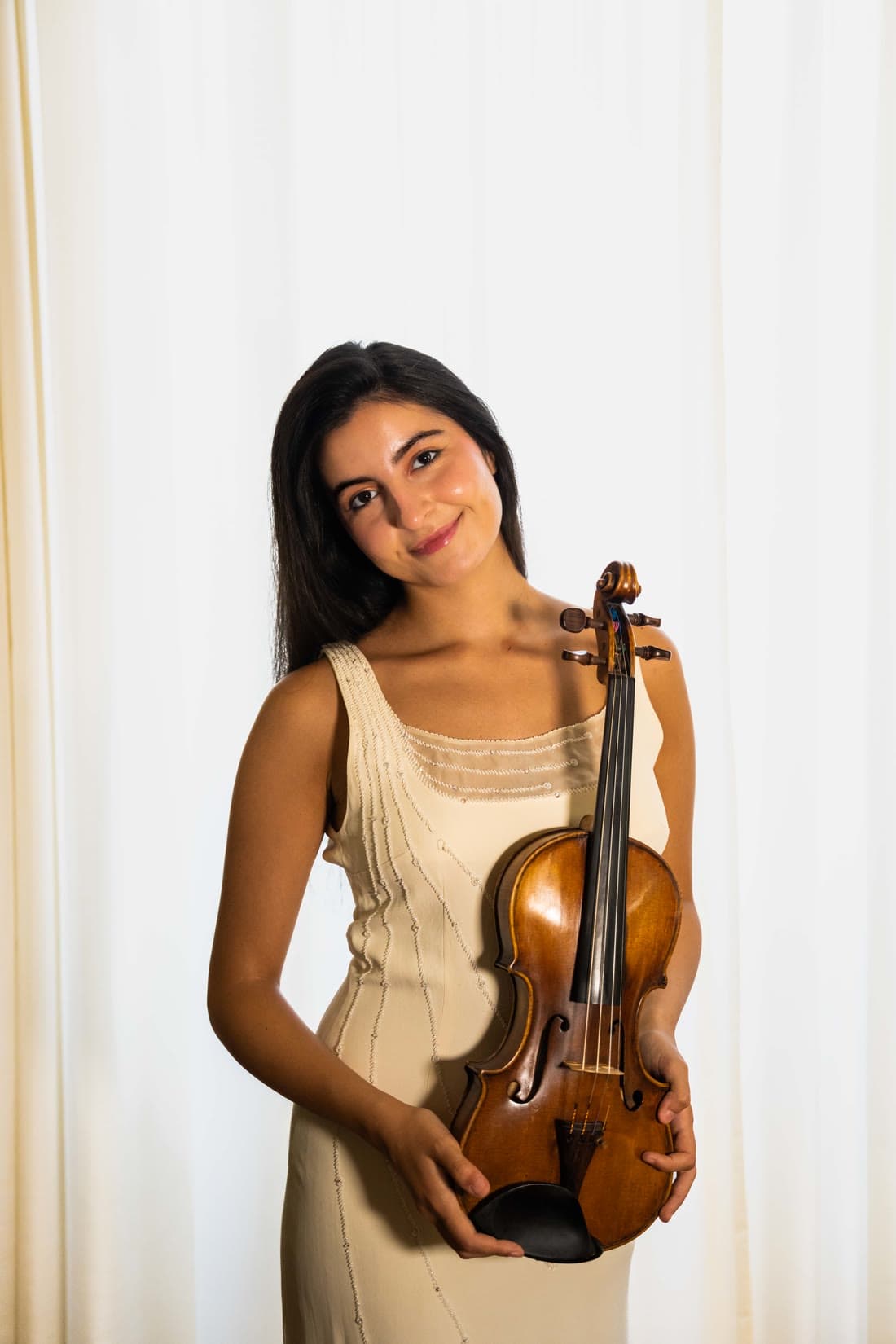 Celeste Di Meo, violin/viola